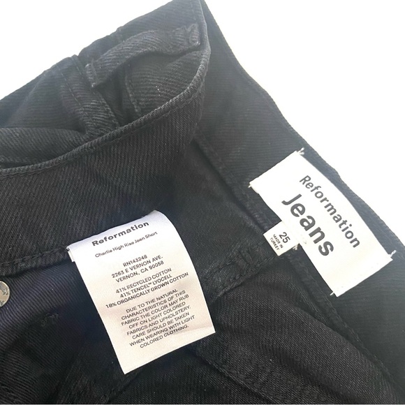 Reformation Jeans Charlie High Waisted Jean Shorts in Seattle / Black 25 NWT - Picture 4 of 6